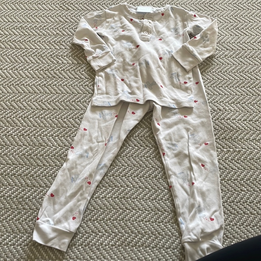Little English airplane with heart pjs. Size 4
